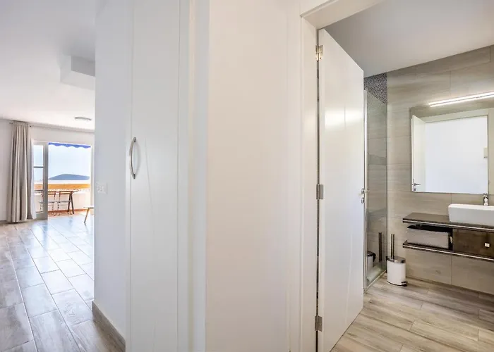 Port Royal Exclusive * Los Cristianos (Tenerife)